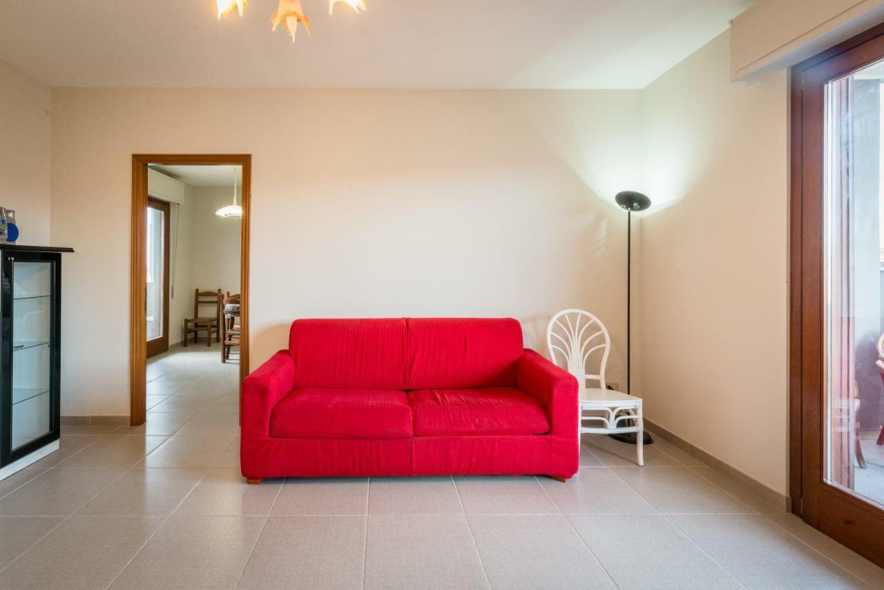 Poetto Beach Apartamento Quartu SantʼElena Exterior foto